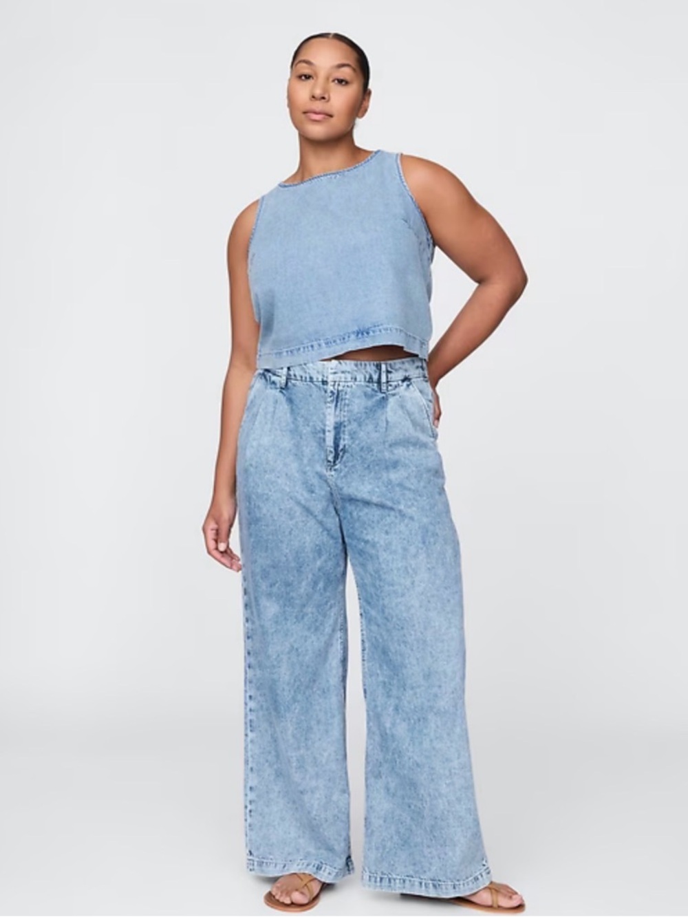 Gap 365 High Rise Ultra Soft Demon Trousers